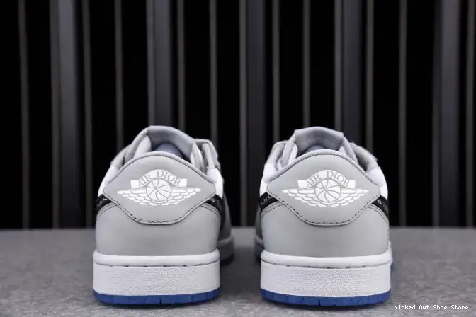 Kicked Out Shoe Store box) 1 DR JORDAN OG X CN8607-002 (DR shoe LOW 0613
